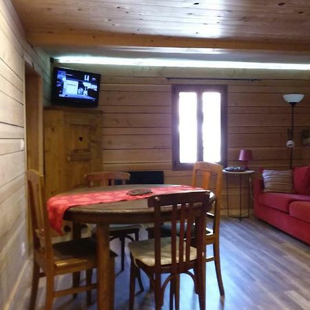 Le Woody Apartment แซ็ง เอเทียน เดอ ทิเน ภายนอก รูปภาพ