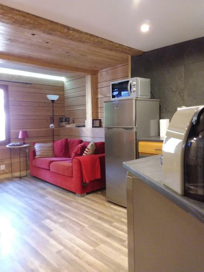 Le Woody Apartment แซ็ง เอเทียน เดอ ทิเน ภายนอก รูปภาพ